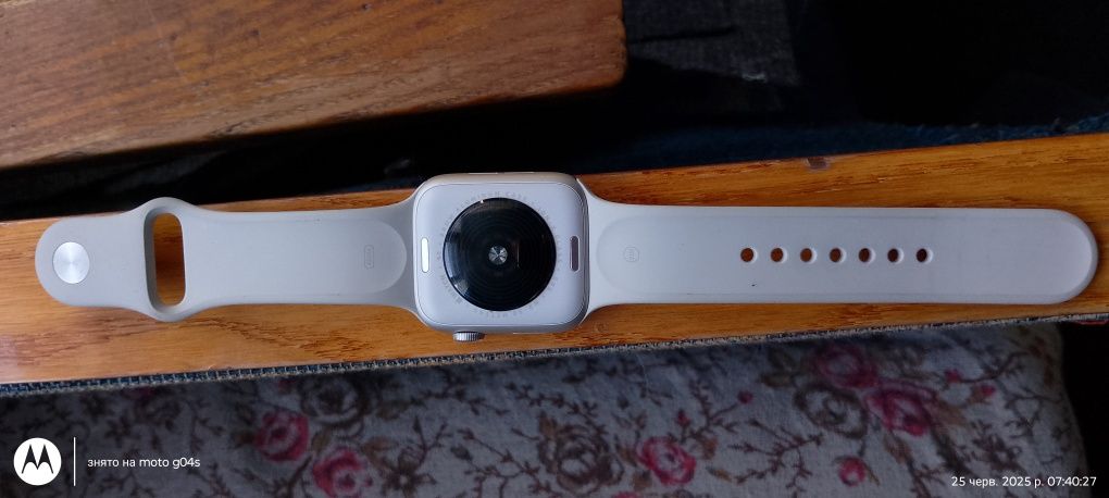 Смарт часи Apple watch se