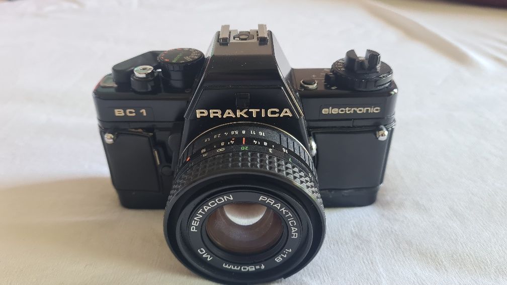Máquina fotográfica Praktica