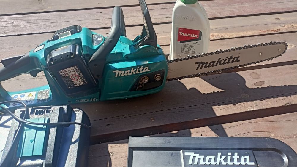Makita Akumulatorowa pilarka łańcuchowa 2 x 18V 35cm w zestawie z dwom
