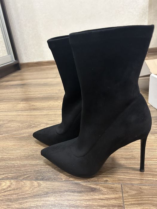 Продам ботильйони з екозамші, якісний замінник, чудова якість.