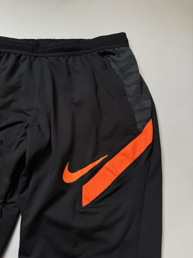 Штани Nike dri fit hyperwarm