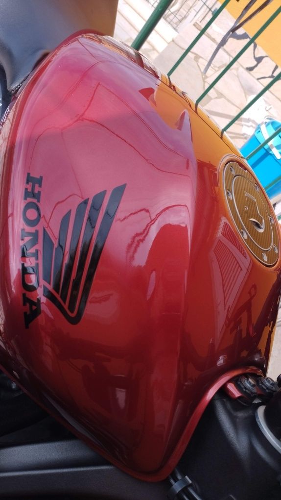 Hornetão ano 2009 impecável muito conservada
