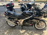 Honda VFR 750 F