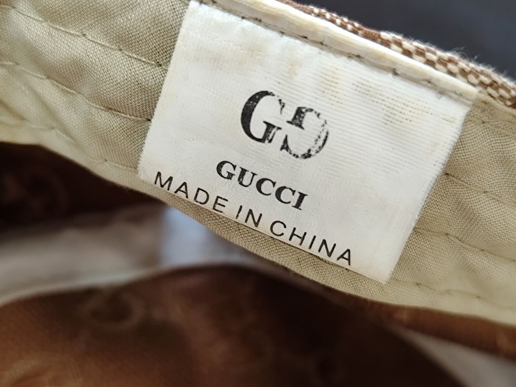 Chapéu / Boné marca Gucci (Adulto)