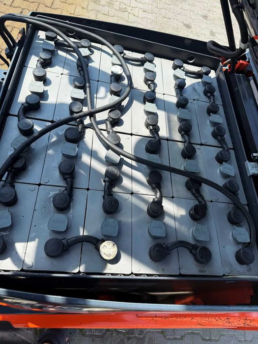 wózek widłowy elektryczny TOYOTA 8FBMT16 Triplex 4.70m 4-kołowy 2009'