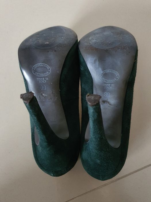 Szpilki zamszowe Venezia r39