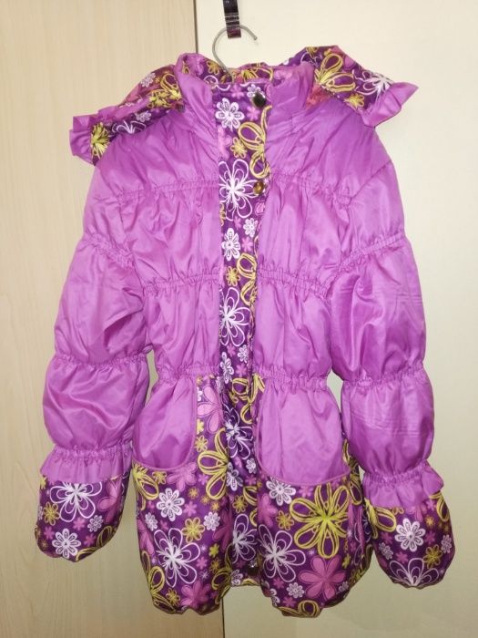 Куртка для дівчаток весняно-осіння