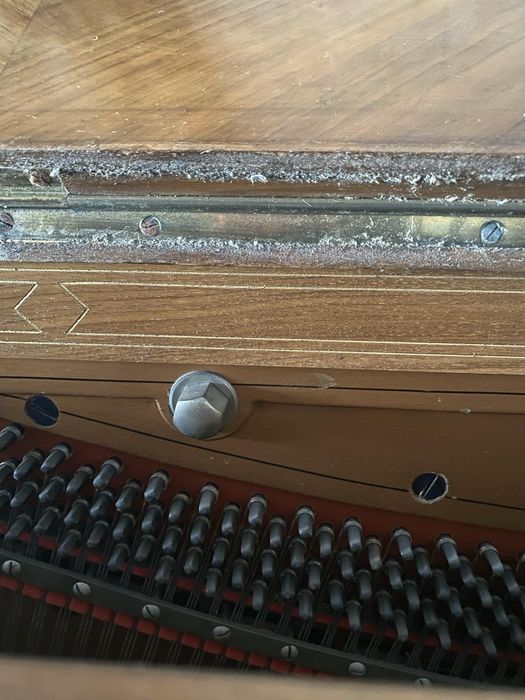 Продам німецьке піаніно ХІХ сторіччя під реставрацію