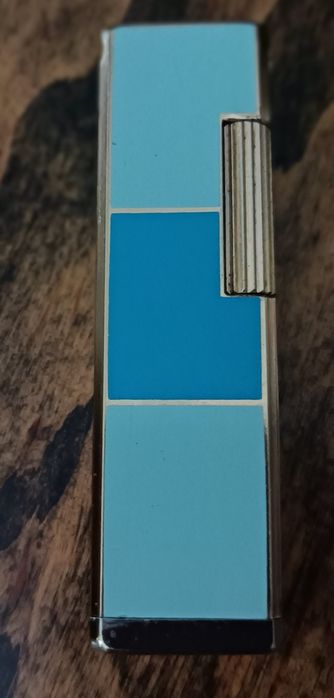 Sprzedam unikatową zapalniczkę gazową vintage marki CHAMP PEARL.