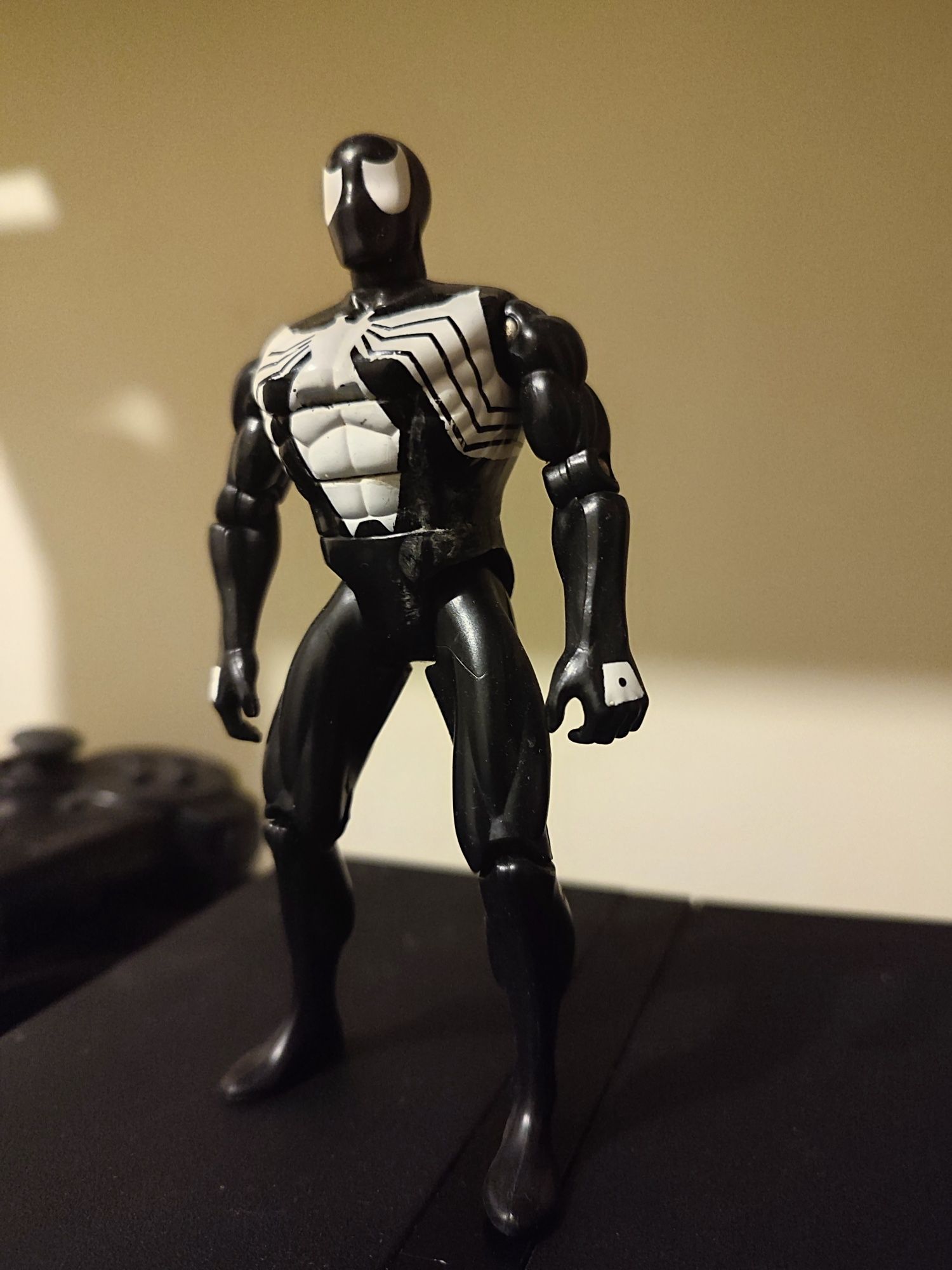 Homem-aranha toy biz black suit venom