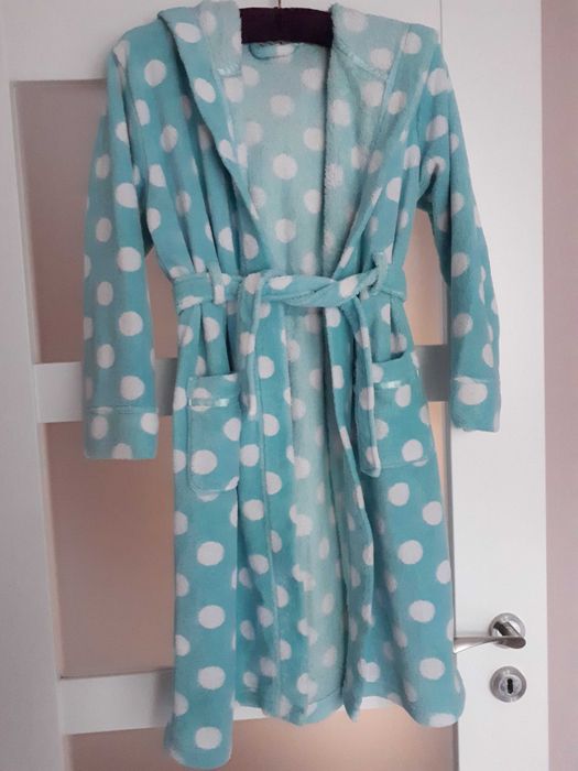 Szlafrok dziewczęcy polar 146/152 niebieski w grochy