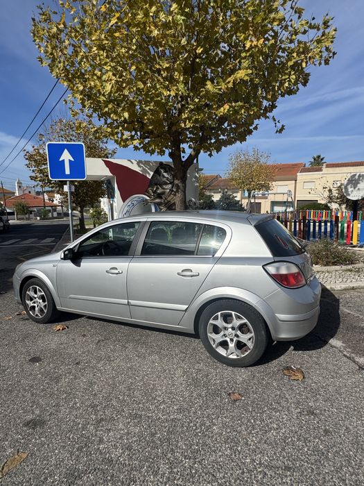 Opel Astra 1.3 CDTI 90cv – 2006 – 144.000 km