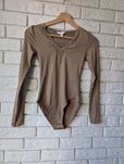 H&M body z koronką dekold V r.XS