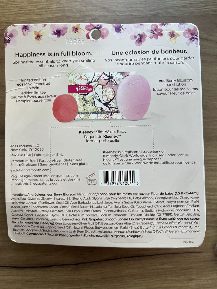 EOS zestaw balsam do ust Pink Grapefruit i balsam do rąk Berries