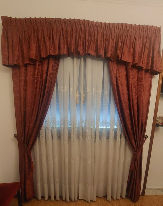 Conjunto cortinas e sombras