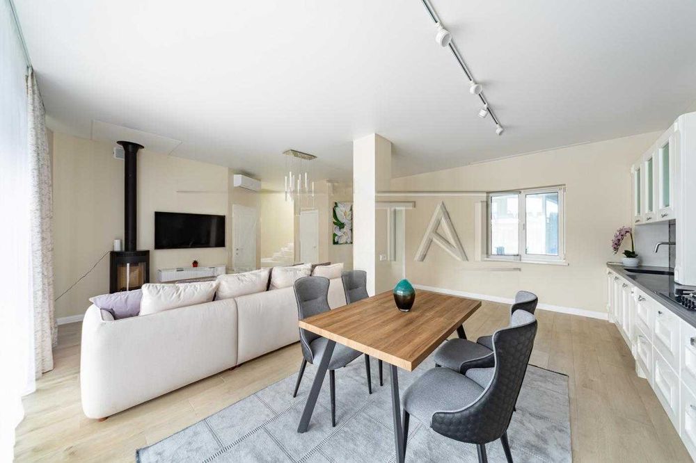 Продаж | Будинок | Козин | Рибальський провулок | 220м2 | 4к.