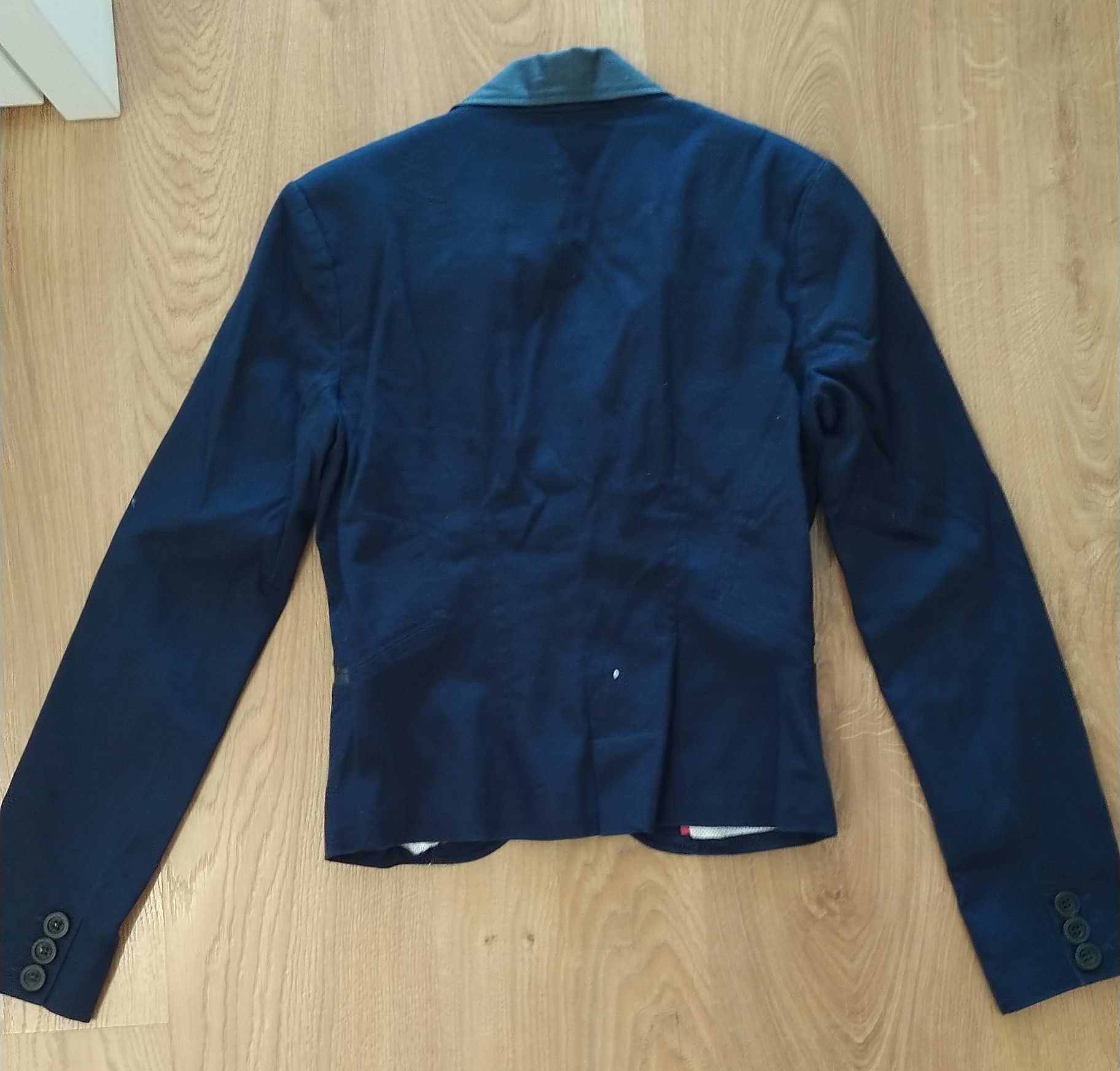 Blazer Bershka cintado