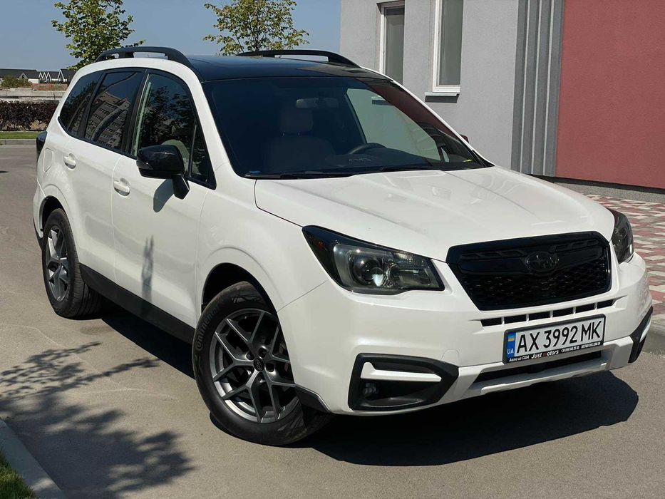 SUBARU FORESTER 2018г. 2.5 бензин автомат 104т.км. Обмен/Рассрочка