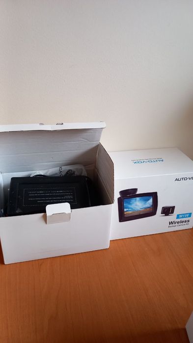 Камера заднього виду, водонепроникна IP68, з 6 LED AUTO-VOX M1PRO HD