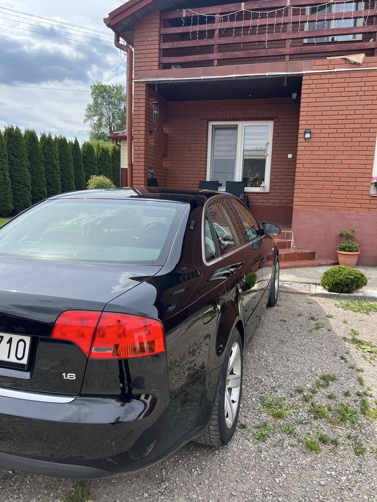 Audi a4b7 1.6 mpi