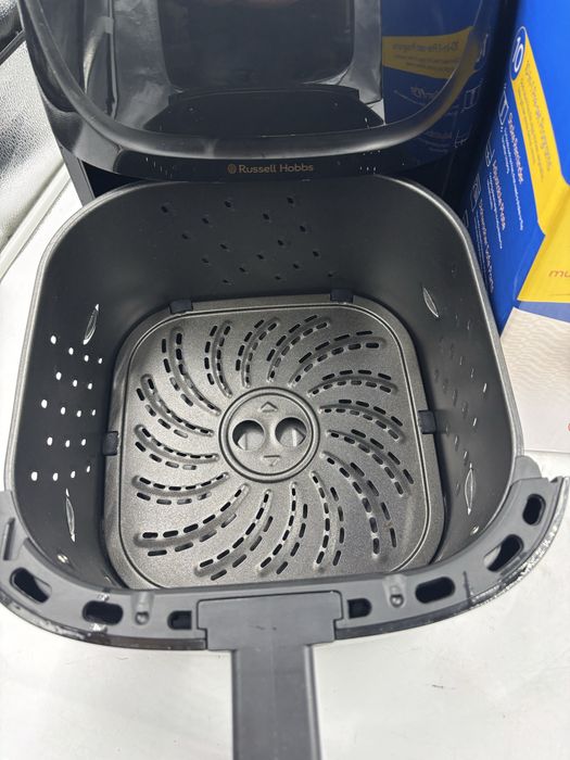 Russell hobbs 8l frytkownica beztłuszczowa na 220stopni