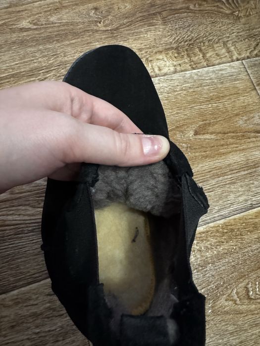 Жіночі уги 42 розмір