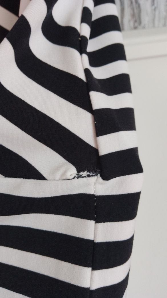 Calvin Klein bluzka damska na szerokich ramiączkach rozmiar XL