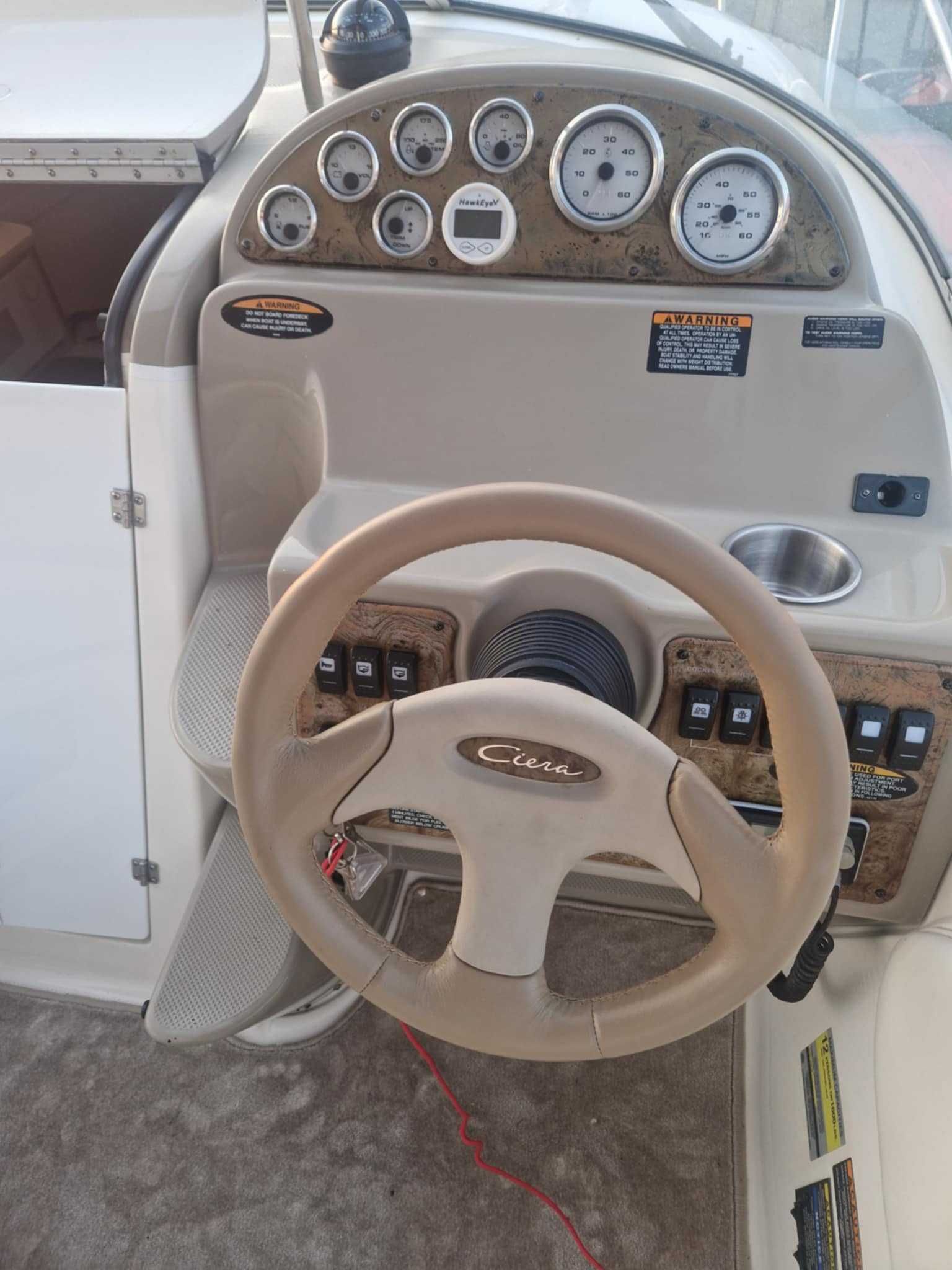 Bayliner 2455 Cierra