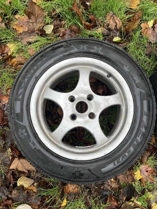 Диски Borbet R16 4/114,3 с зимней резиной