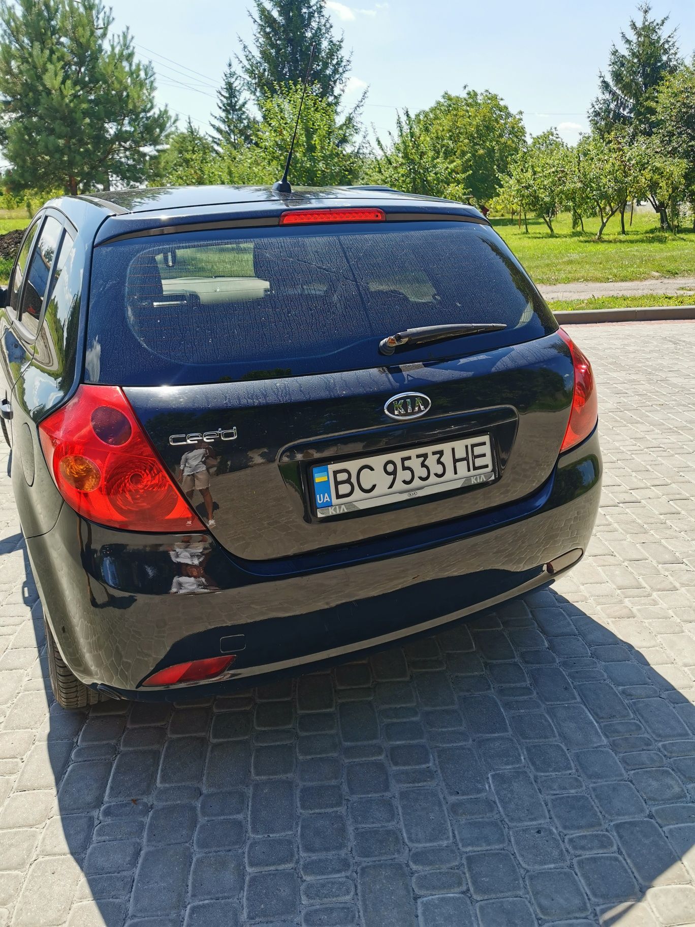 Автомобіль kia ceed