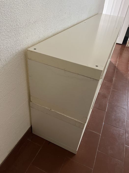 2 estantes IKEA horizontais ou verticais