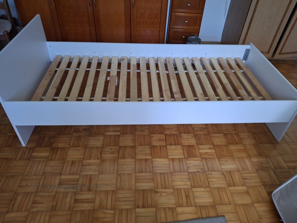 ŁÓŻKO 2 sztuki białe