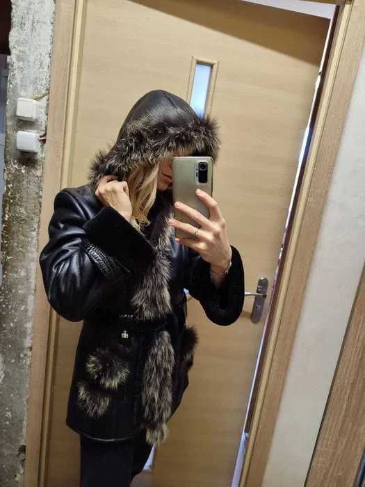 Женская дублёнка с капюшоном, размер 48–50