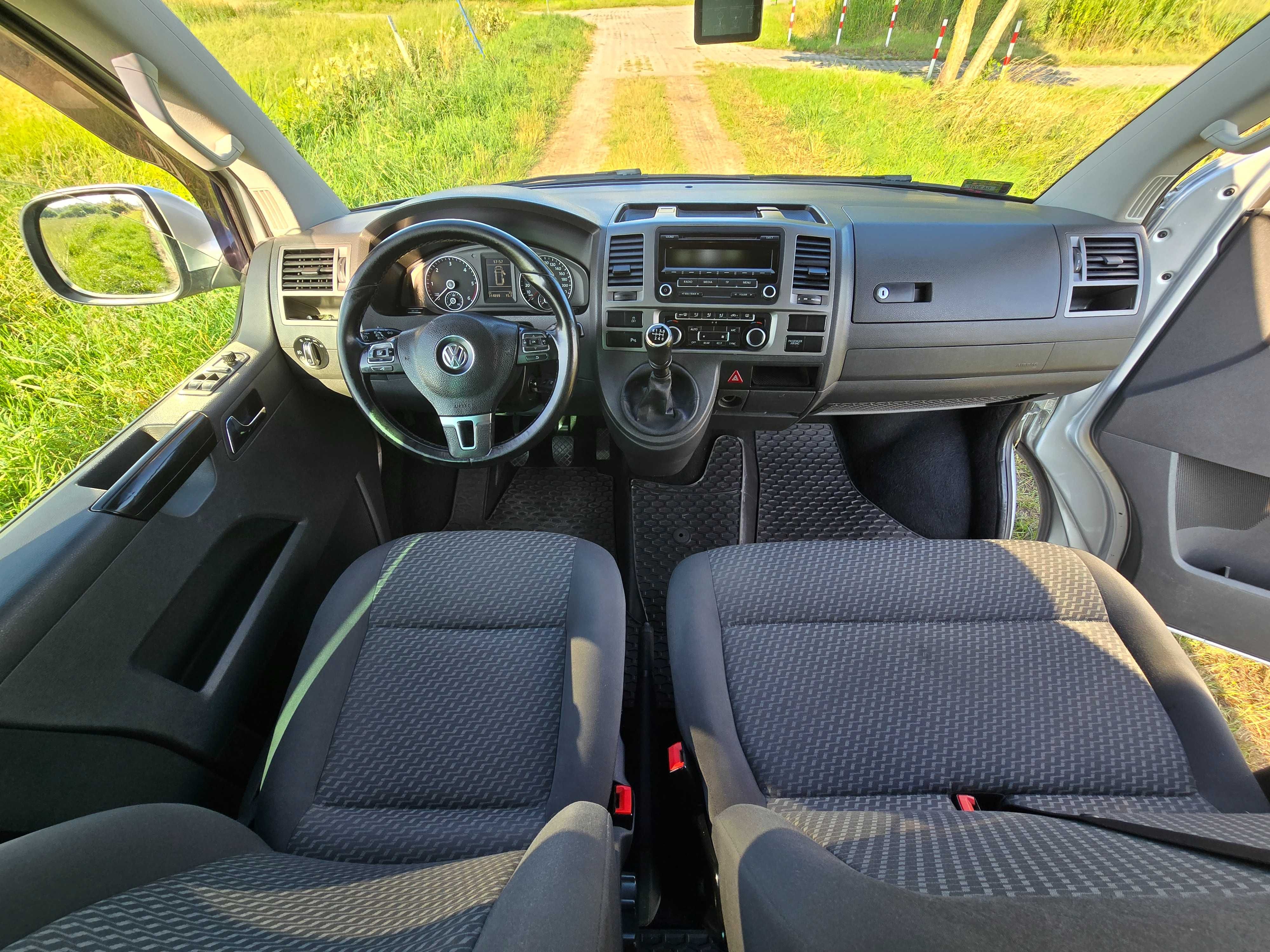 Volkswagen Caravelle T5 Long