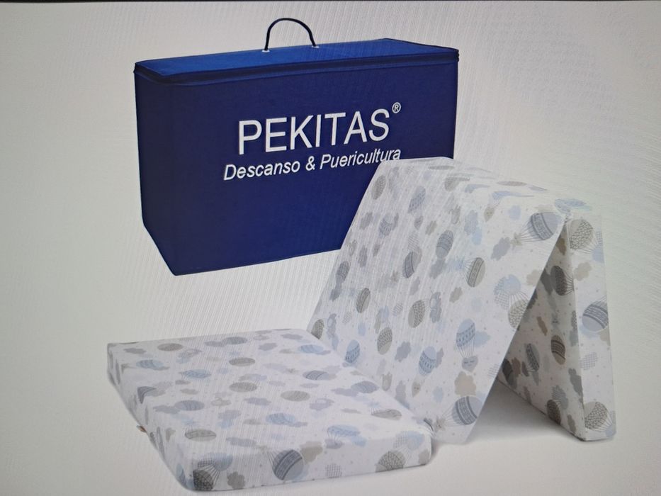 Berço de viagem para bebés.