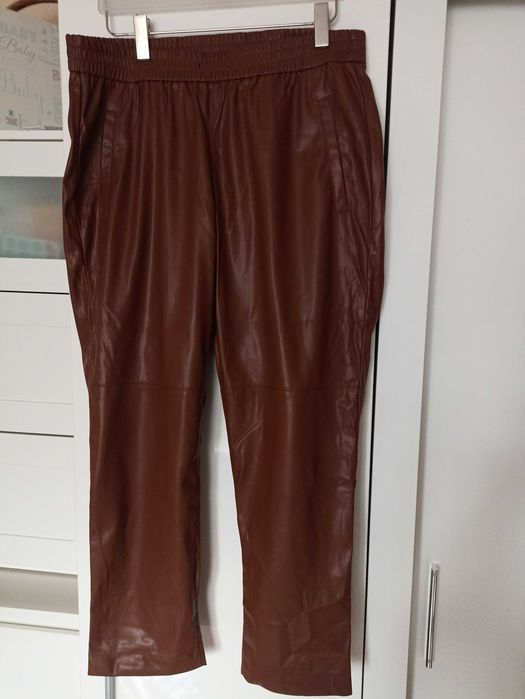 spodnie skórzane brązowe