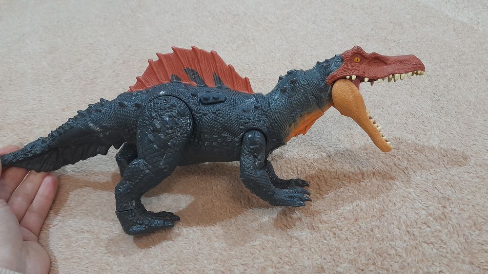 Jurassic world Siamosaurus динозавр Сіамонозавр

Спинозавр