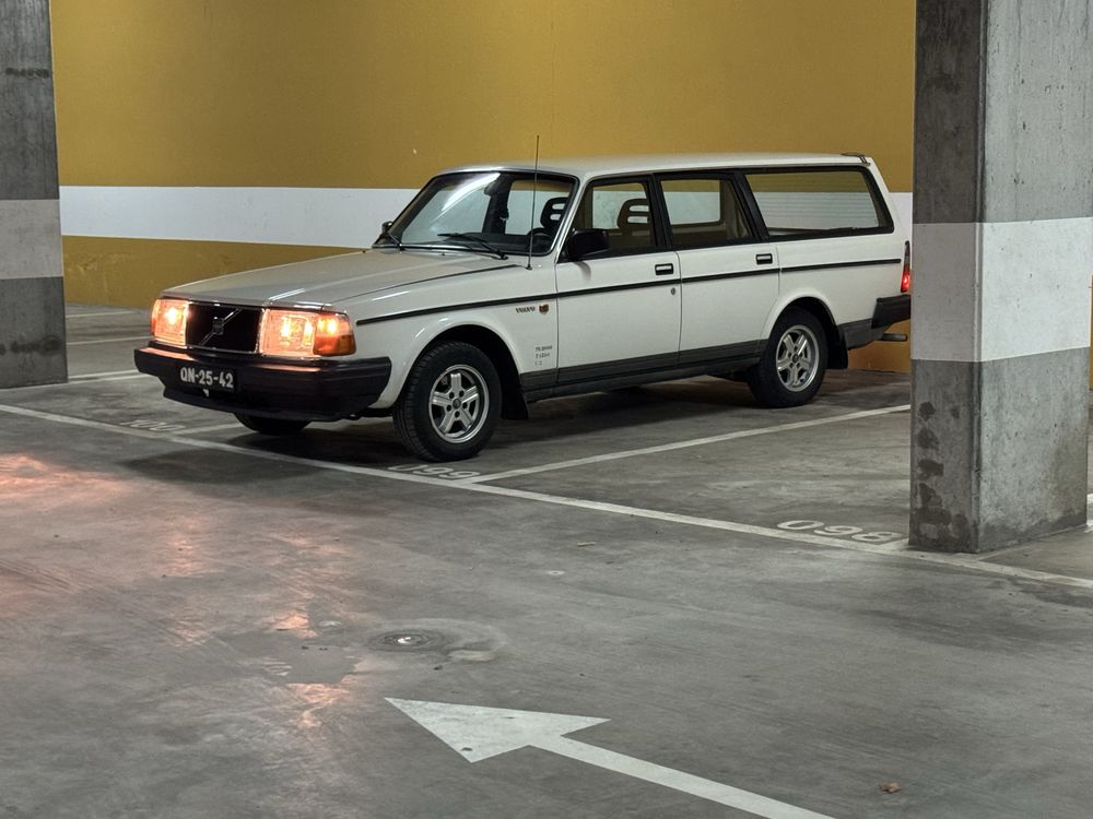 Volvo 245 Gl  Carrinha 2 registos certificada, nacional, 1988