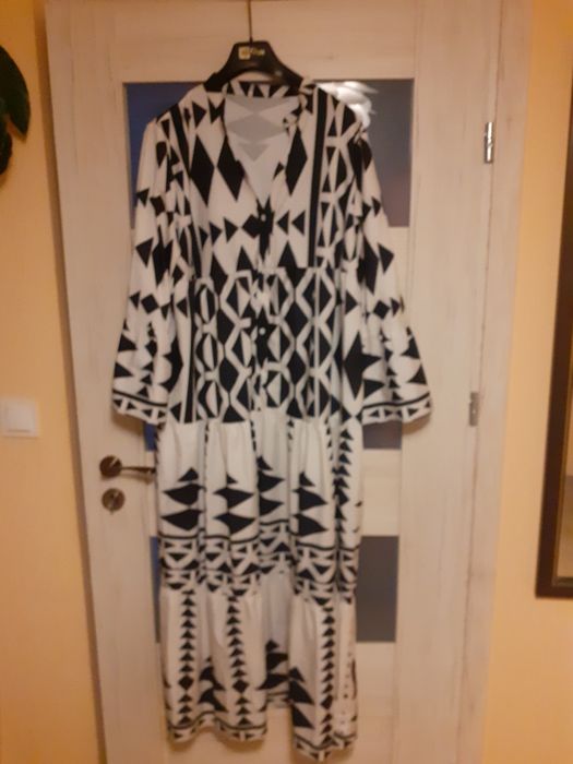 Długa bialo- czarna sukienka 46/48/XXL wysyłka olx