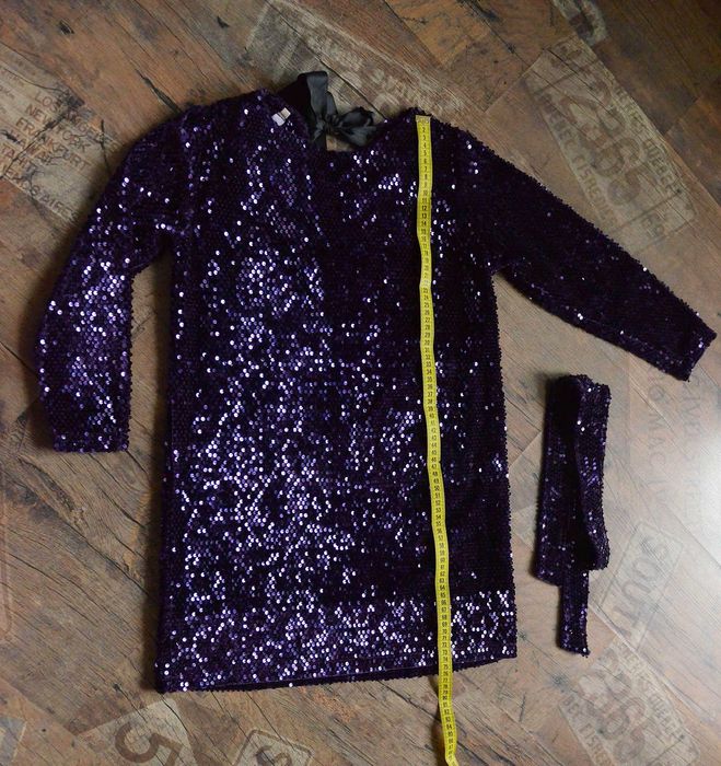 Плаття нарядне святкове фіолетове в пайєтках на дівчинку 146р
