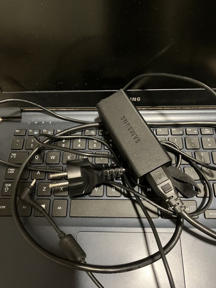 Laptop Samsung NP905S3G Ultralekki ultracienki