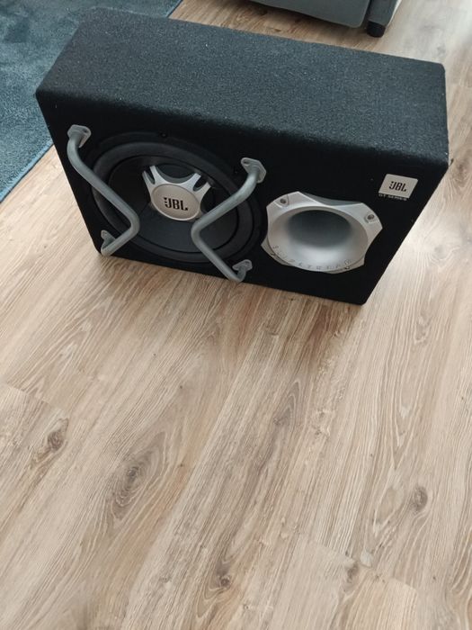 Skrzynia basowa JBL GT5-1204BR, polecam!