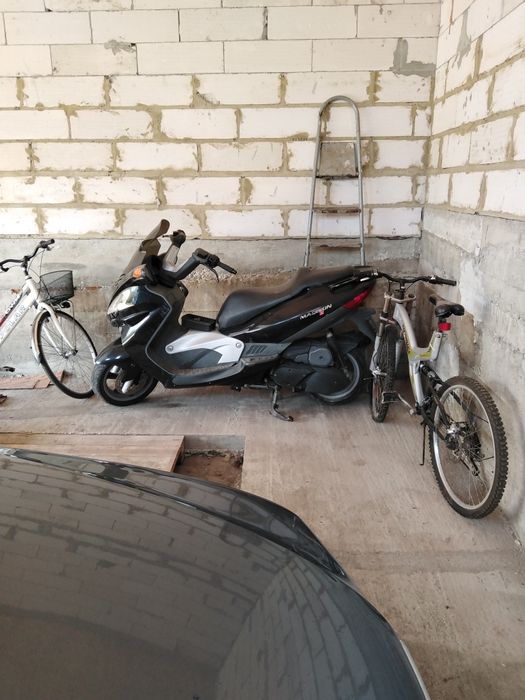 Скутер хороший зверніть увагу