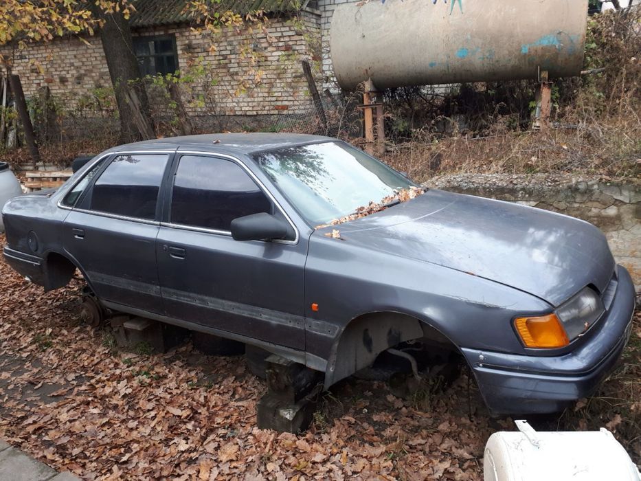 Продам на форд скорпио под востановление или на запчасти