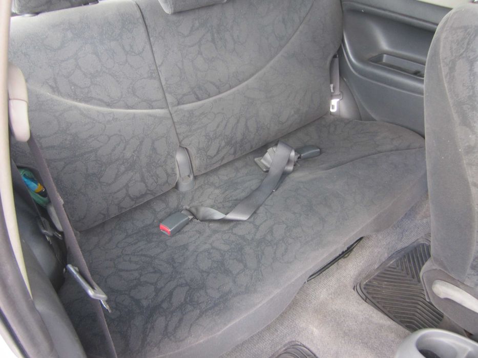 TToyota Yaris 2002 1.0 2 donos