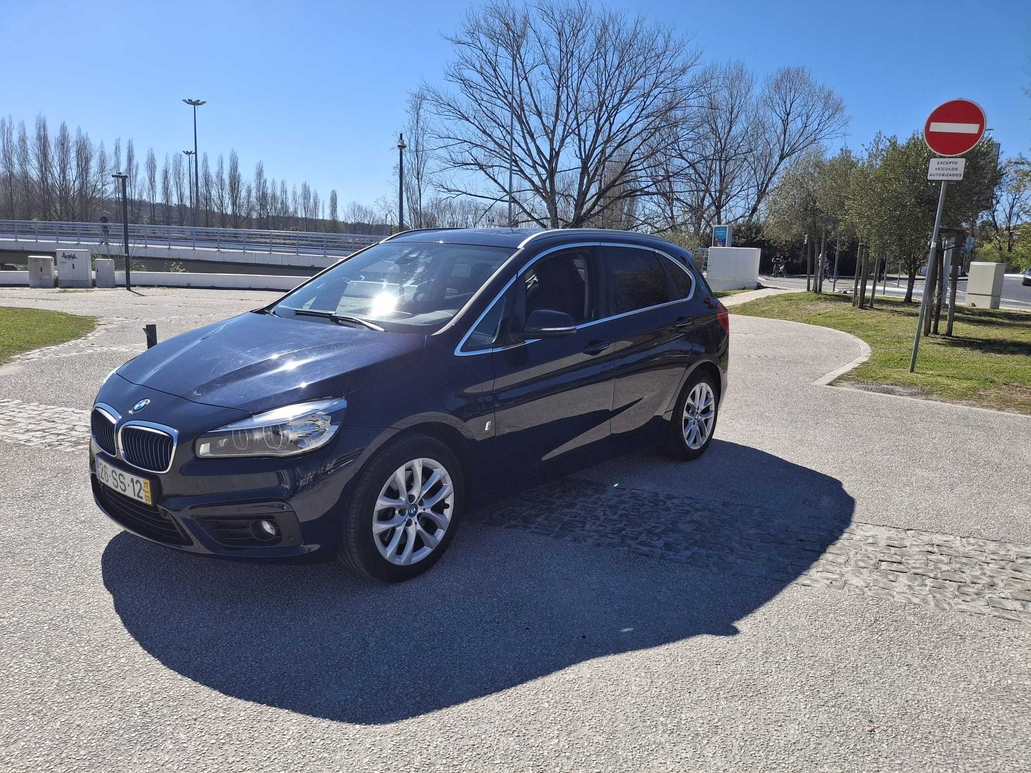 BMW 225 Plugin ano 2017