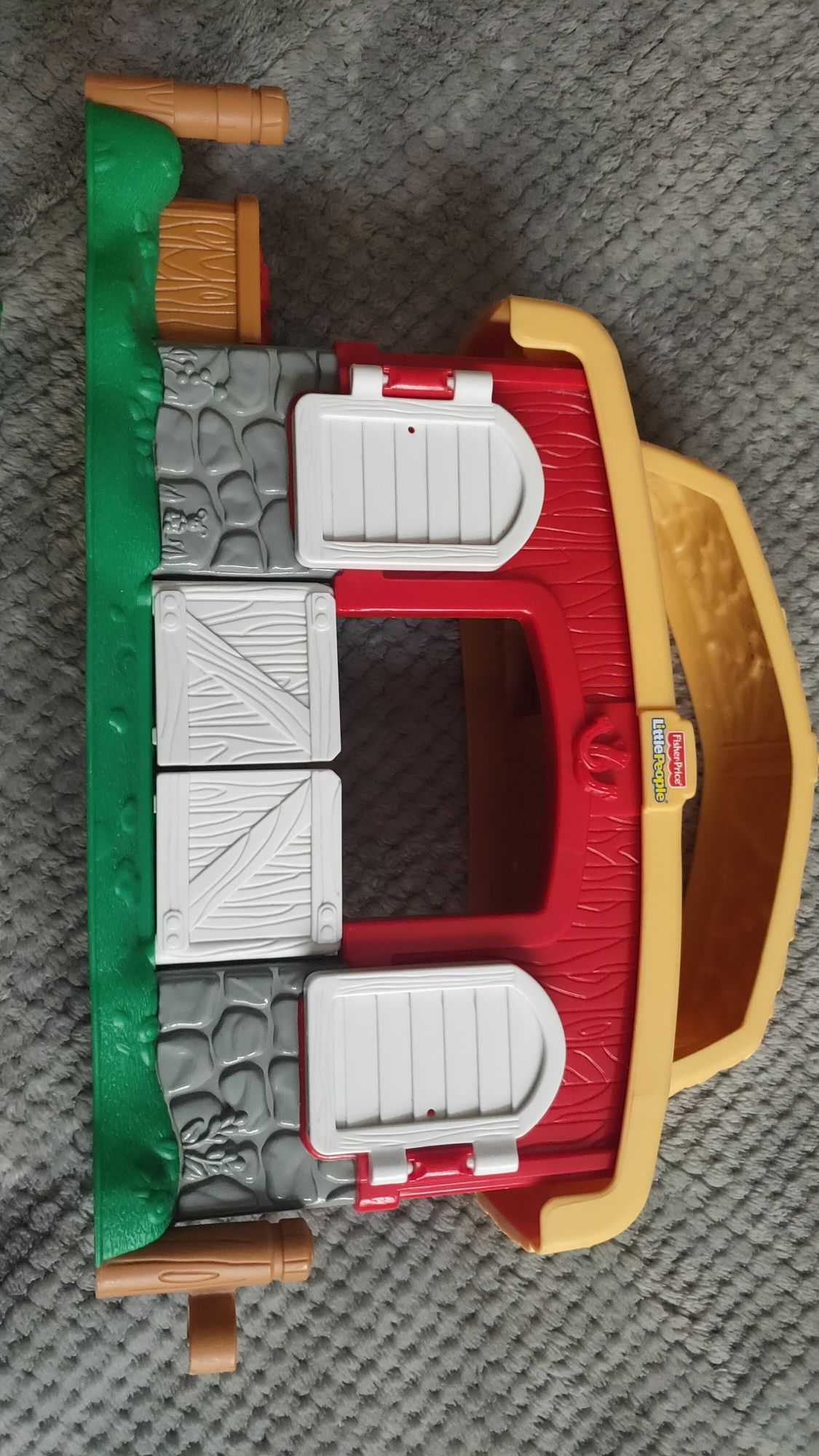 Stajnia farma Little people Fisher Price koń traktor