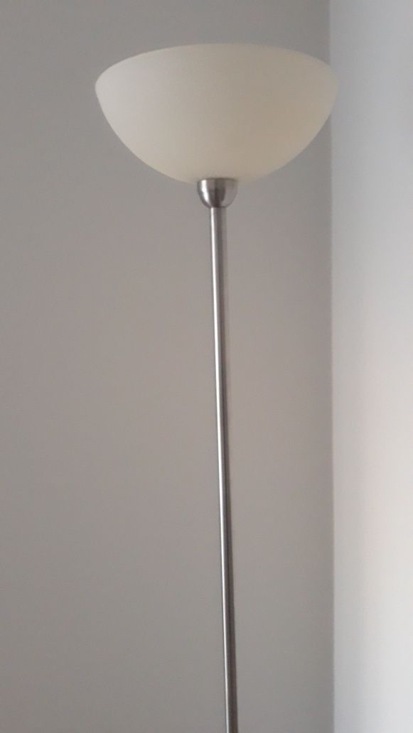 Lampa stojąca aluminiowa ręcznie robiona
