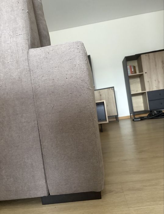 Sofá confortável 3 lugares