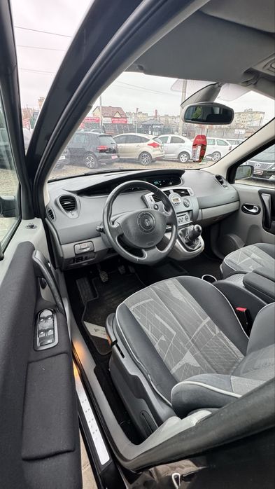 Renault Scenic Рено Сценік II 2004 р 1,6 бенз 5МКПП 122тис.км.